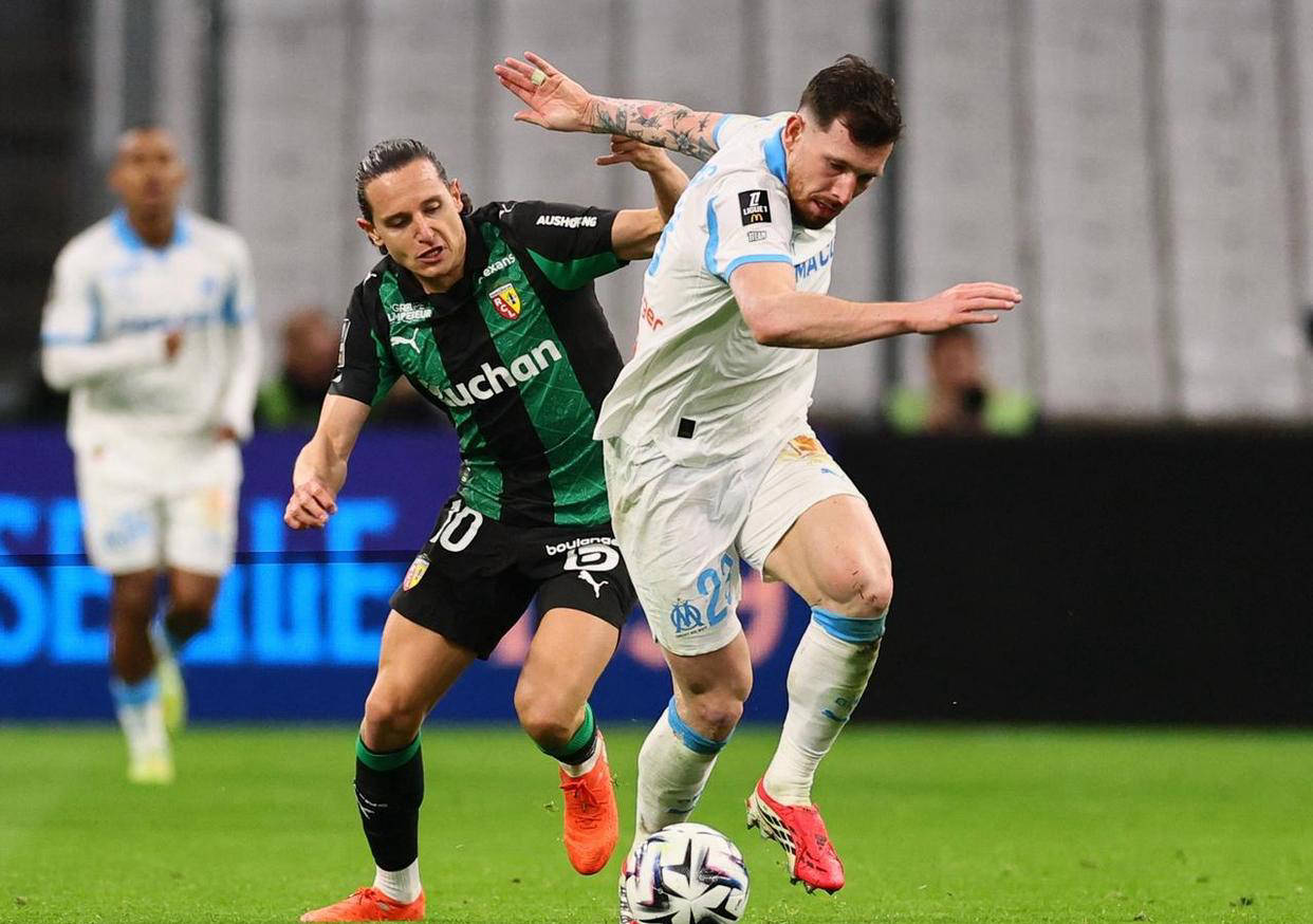 法甲焦点战：朗斯主场迎战勒阿弗尔，争冠形势迎关键考验